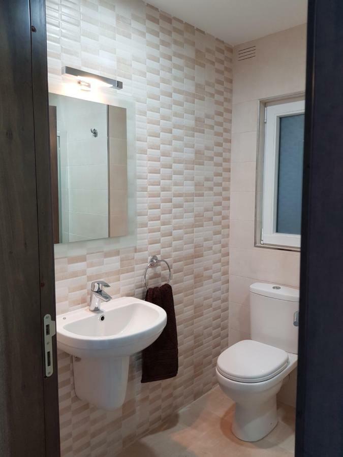 36 Triq Luigi Preziosi Apartment
